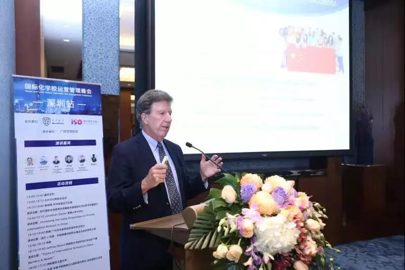 news042.jpg news042.jpg